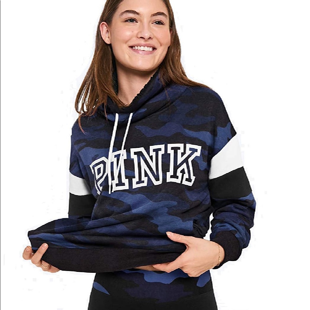 🎉 Victorias Secret PINK Cowl Neck Sweatshirt 🎉